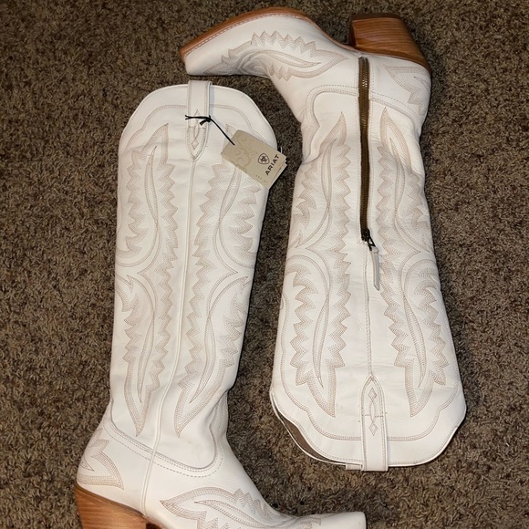 Brand new! Casanova boots - Picture 3 of 4